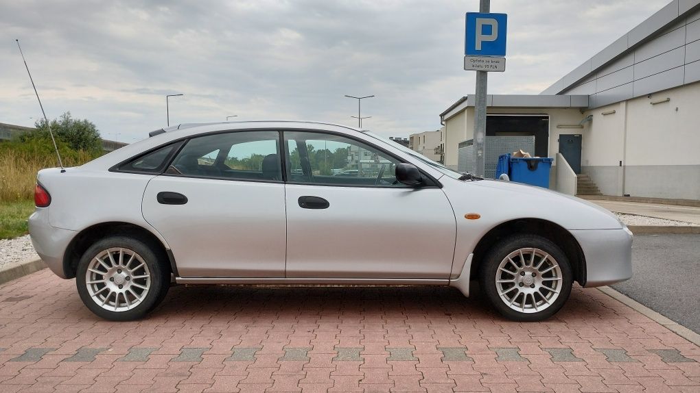 Mazda 323F BA LPG