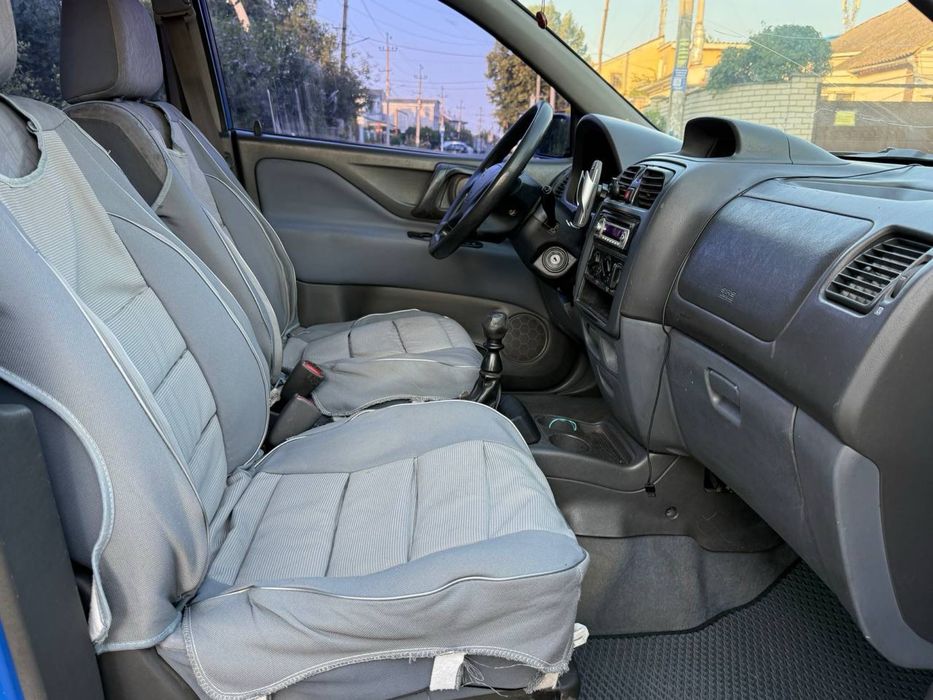 Продам Mitsubishi Spece Star 1.3л Бензин Механика-5ст