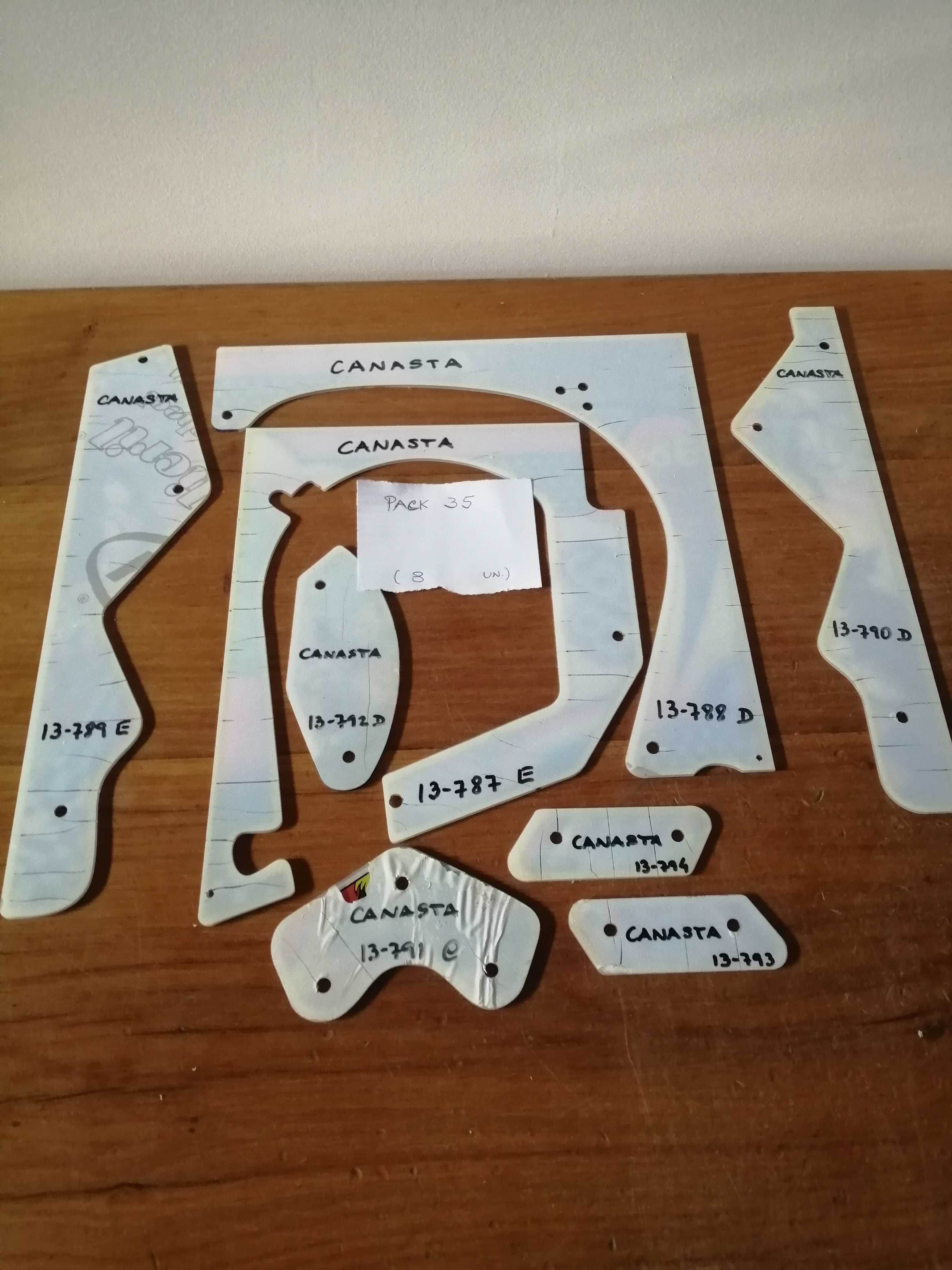 FLIPPERS / PINBALLS - Decorativos de Tabuleiro e Outros