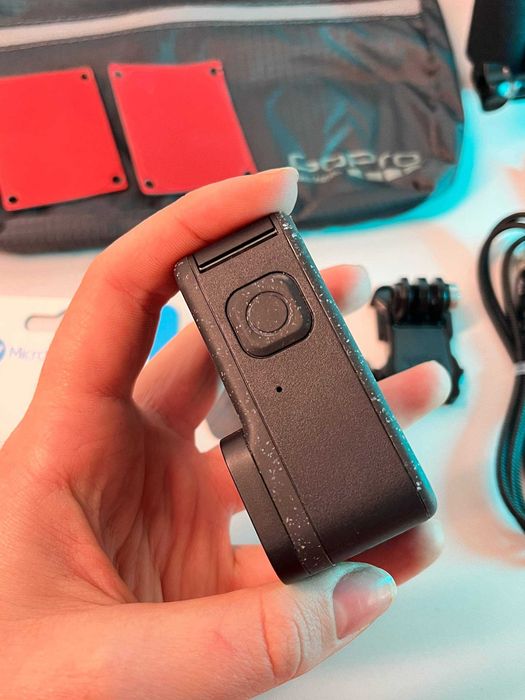 Екшн-камера GoPro Hero 12 з великим комплектом