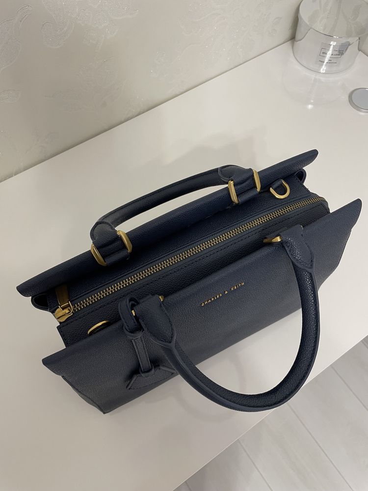 Сумка Charles&Keith оригінал