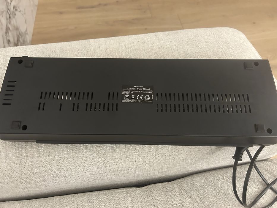 Laminator TRACER TRL-A3 Szerokość laminacji 330 mm, Nagrzewanie 2.5min