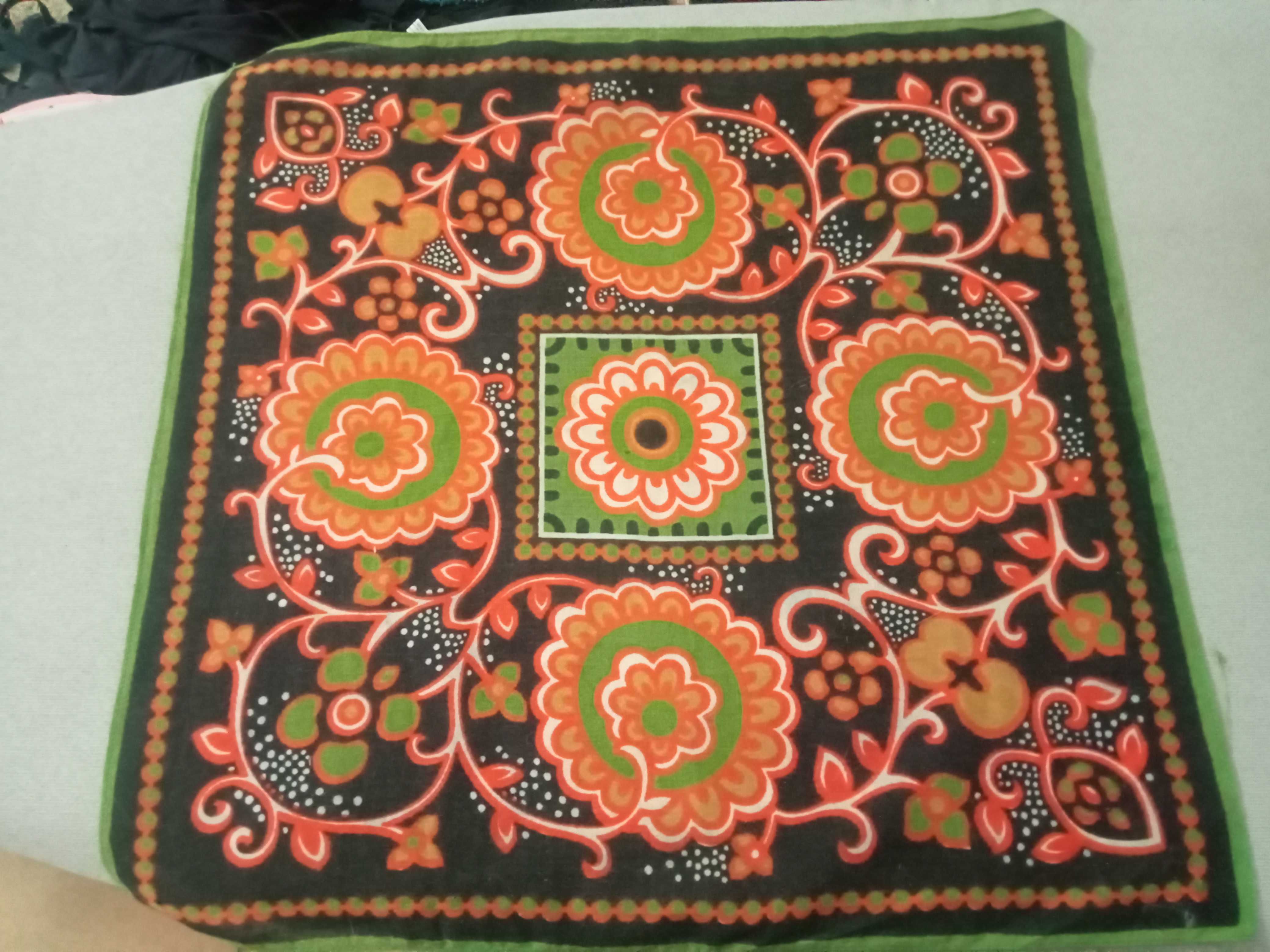 Lenço de mão vintage 3€