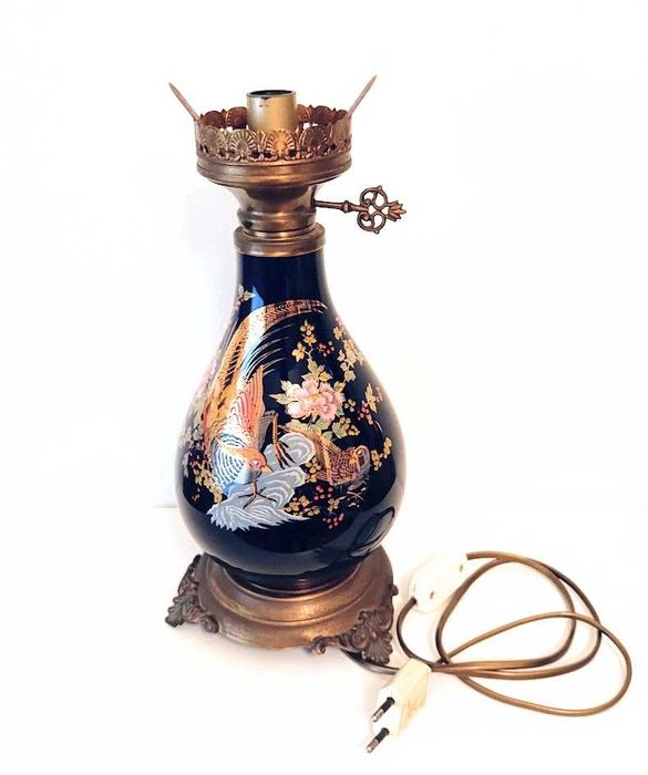 Luminária antiga em latão e vidro pintado à mão