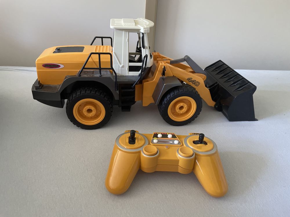 Ładowarka kołowa 440 1:20 Jamara