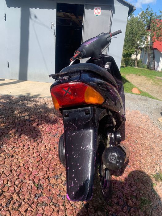 Скутер сузукі лець 3 бабочка