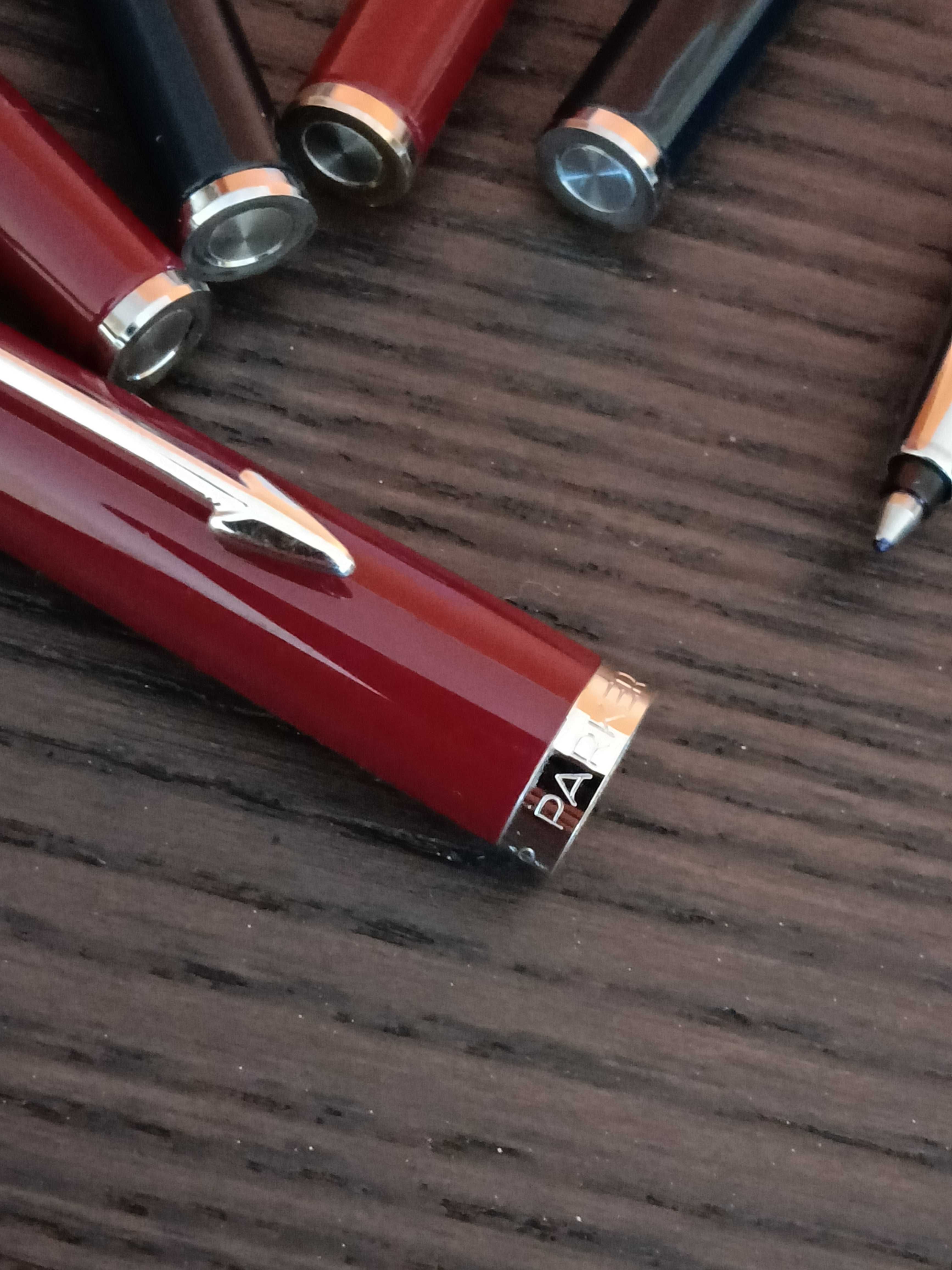 Canetas Rollerball 180 vermelhas e azuis
