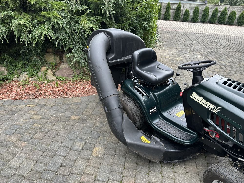 Kosz do traktorka kosiarki MTD bolens yard man wolf garten z rurą
