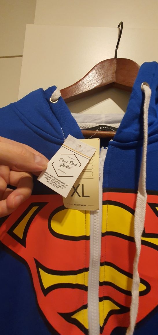 Strój jednoczęściowy supermana