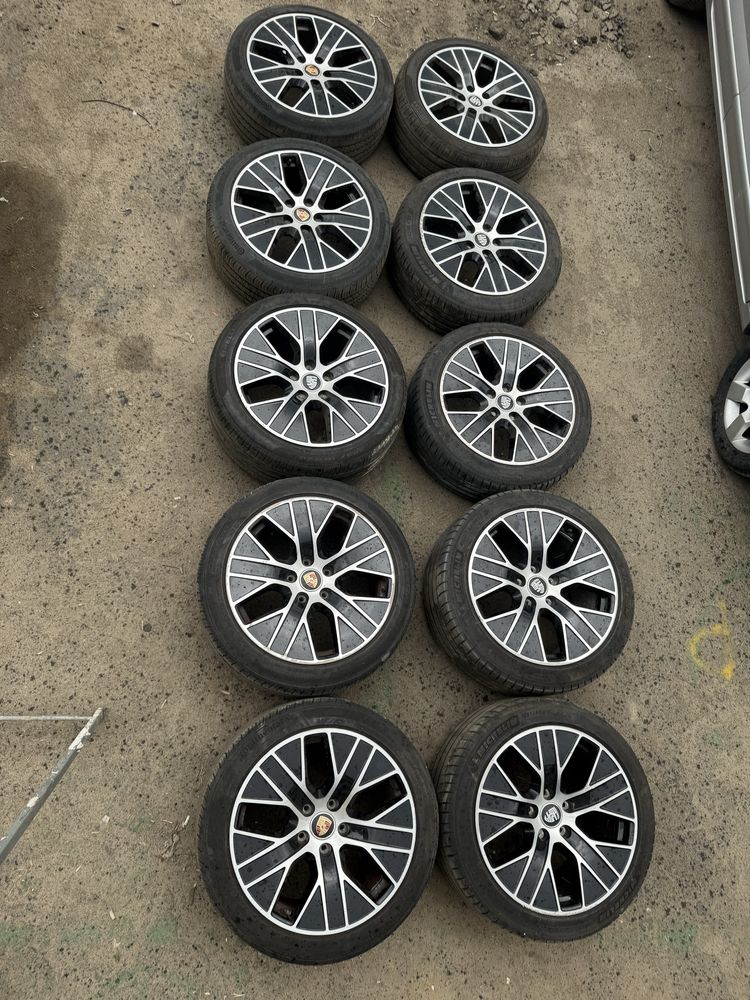 Титанові диски R20 Porsche taycan