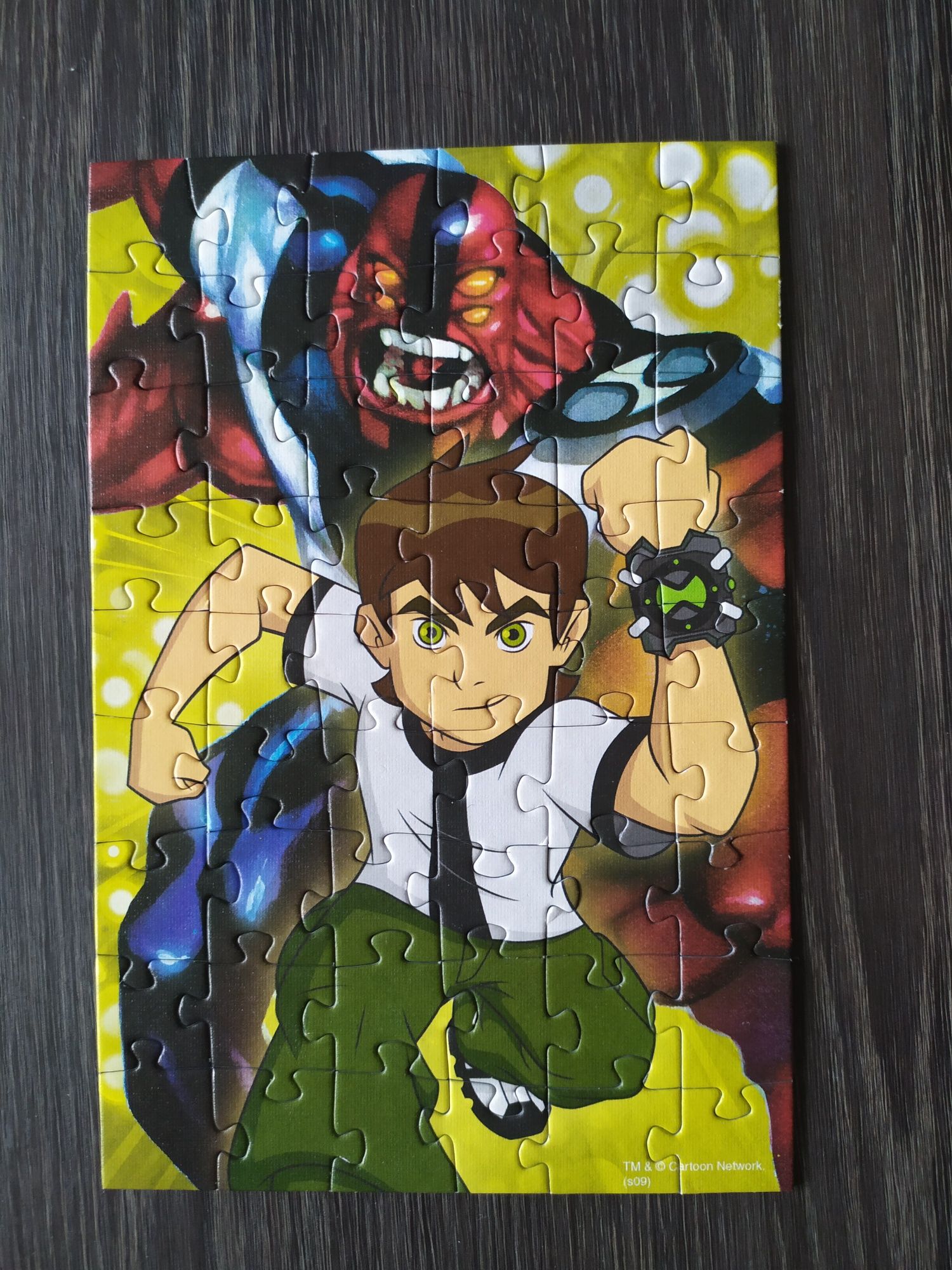 Puzzle mini 54 el Trefl Ben 10 okazja