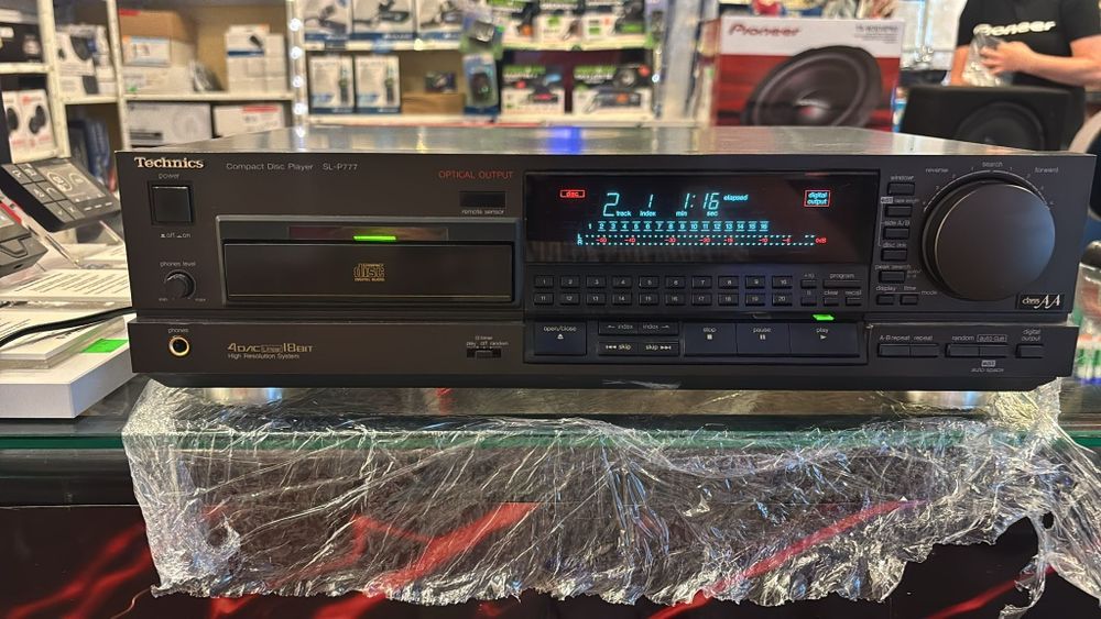Technics sl-p777