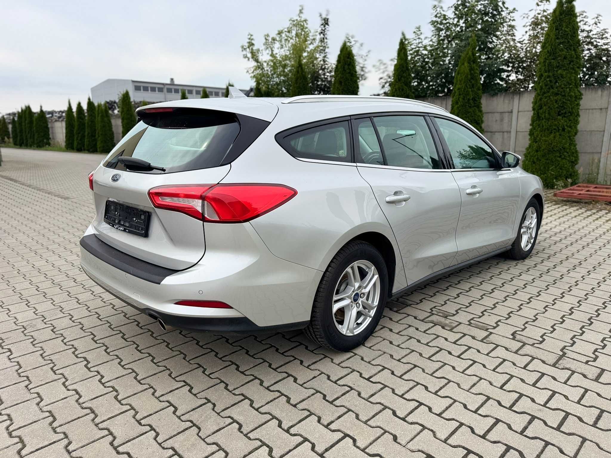Ford Focus Mk4 1.5 tdci nawigacja carplay alufelgi serwisowany