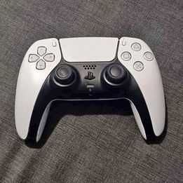 PlayStation 5 + Comando SONY + 10 JOGOS (Ano 2025)