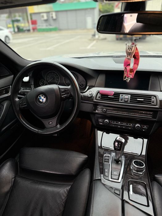 Продам БМВ Ф10, орігінальний м-пакет