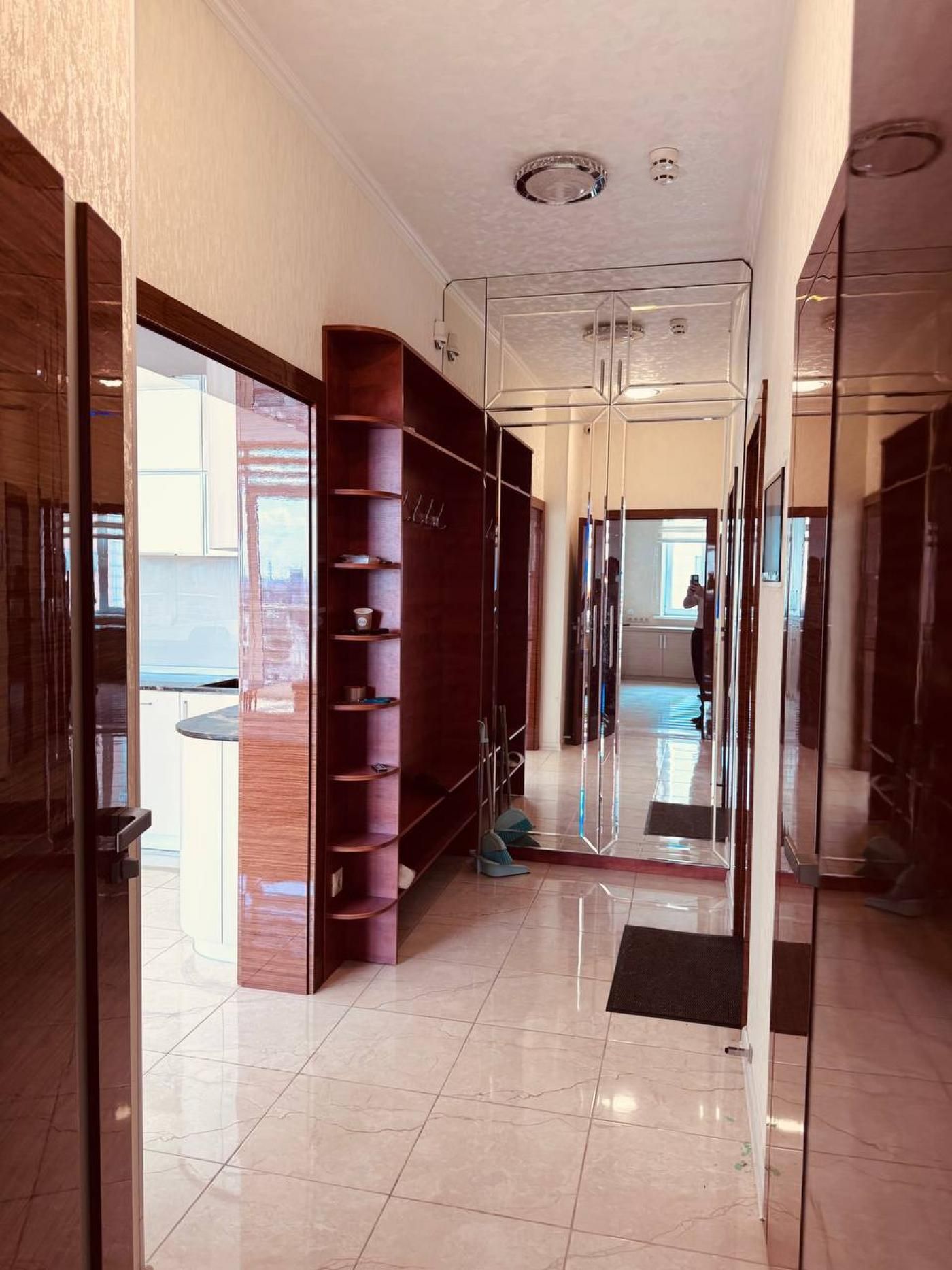 ПРОДАМ 4к кв ЖК ДУЭТ Центр, Мост Сити, набережная, цирк