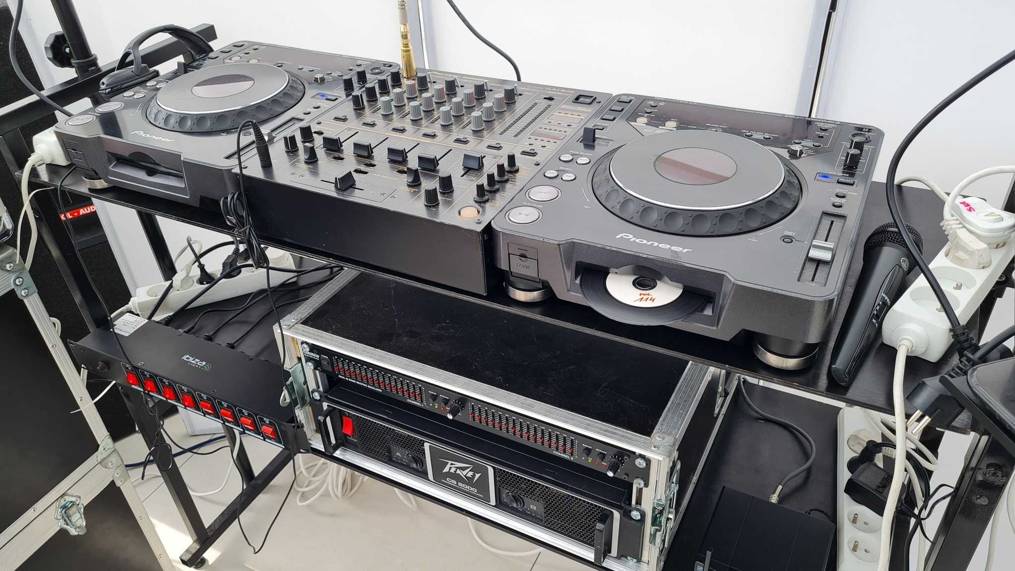 Sprzęt DJ-ski  na sprzedaż - cały zestaw z oświetleniem nagłośnieniem
