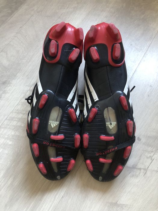 Чоловічі оригінальні бутси Adidas Predator