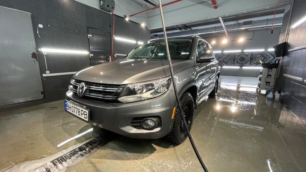 Volkswagen  Tiguan