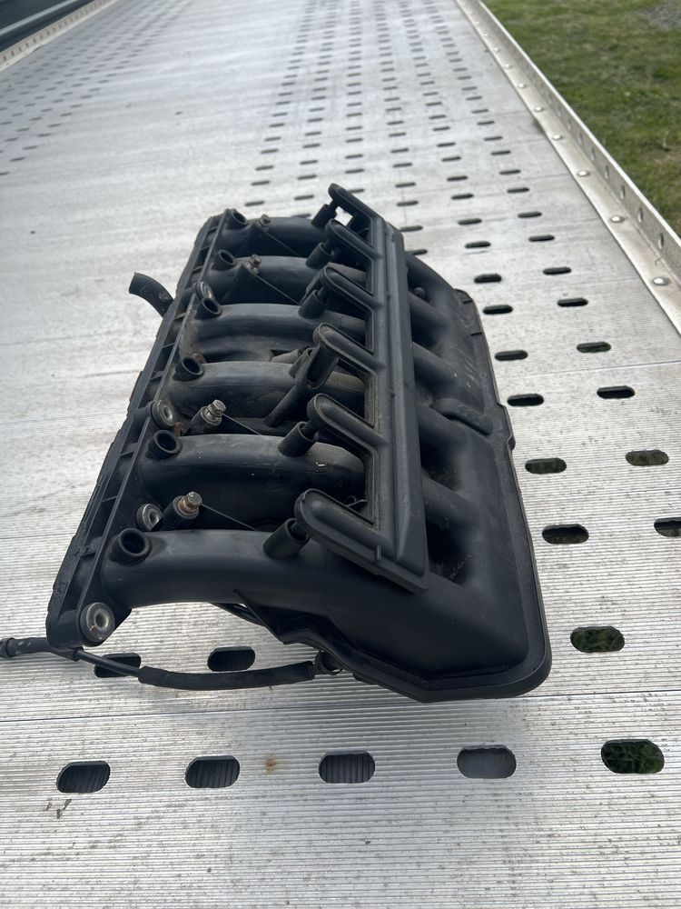 Kolektor ssacy m54b25 m54b22  bmw e46 e60 e39 x3 x5 x83 e53 z4 e85