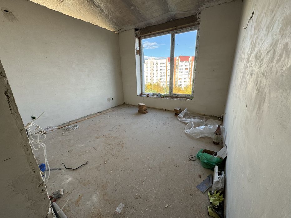 Продаж 2-к квартири в новобудові