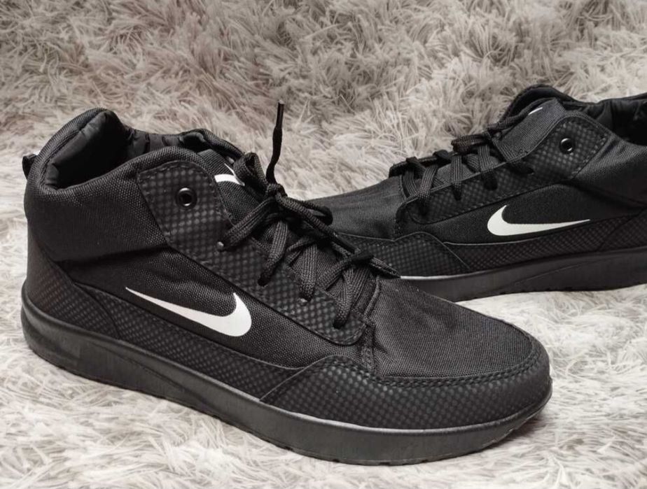 Взуття зимове чоловіче Nike. Кросівки зимові утеплені.