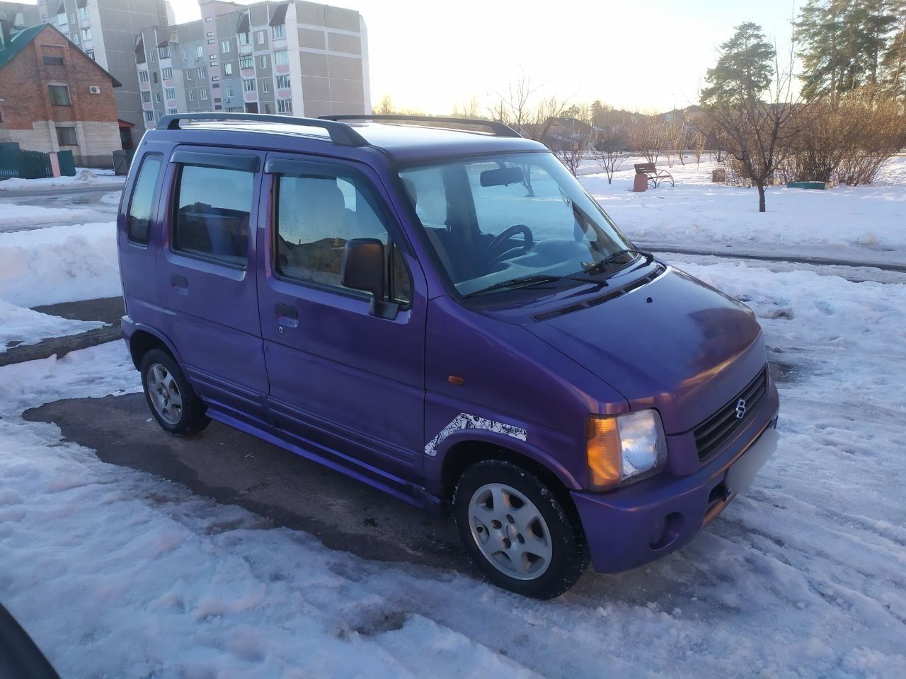 Suzuki wagon  R+