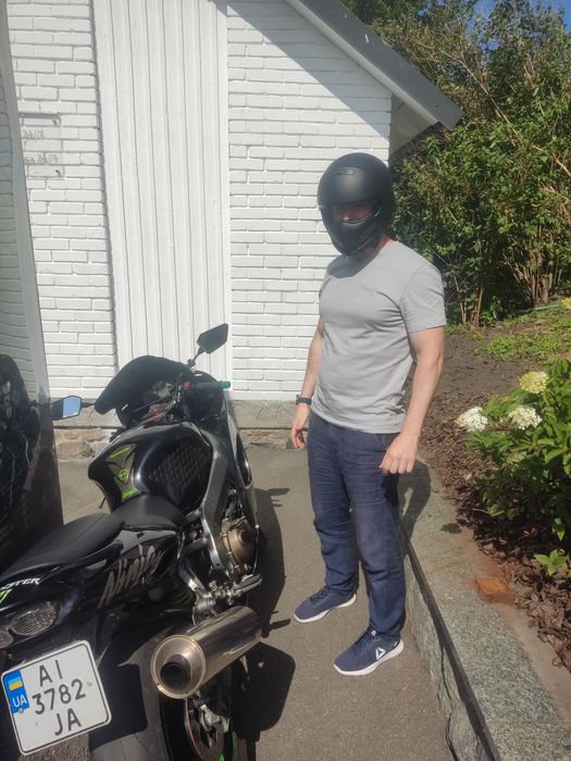 СРОЧНО Продам Kawasaki zx-9r 2003