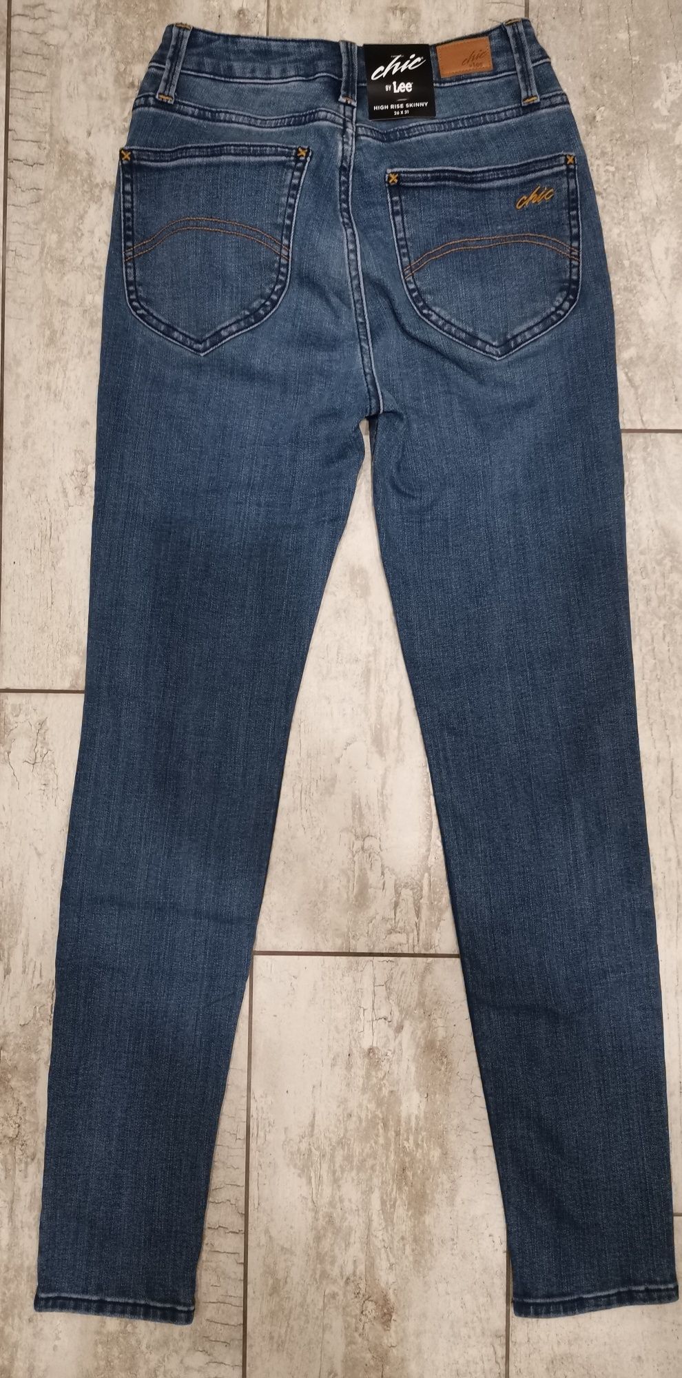 Spodnie damskie Lee 26/31 W26L31 nowe z metką