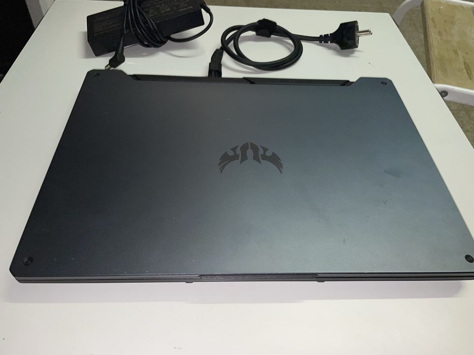 Portátil ASUS TUF Gaming A15 – Ryzen 9 4900H + GTX 1660 Ti