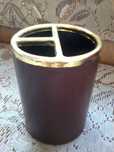 Продам подставку под ручки, карандаши и.т.д.