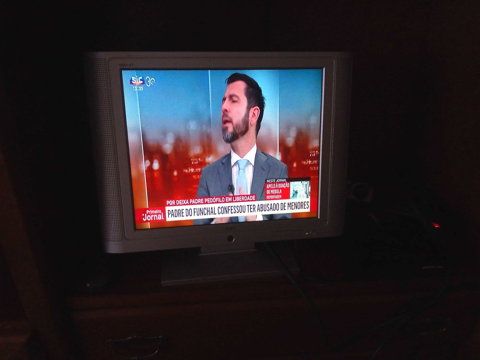 TV LCD - ÍRIS- a funcionar como nova