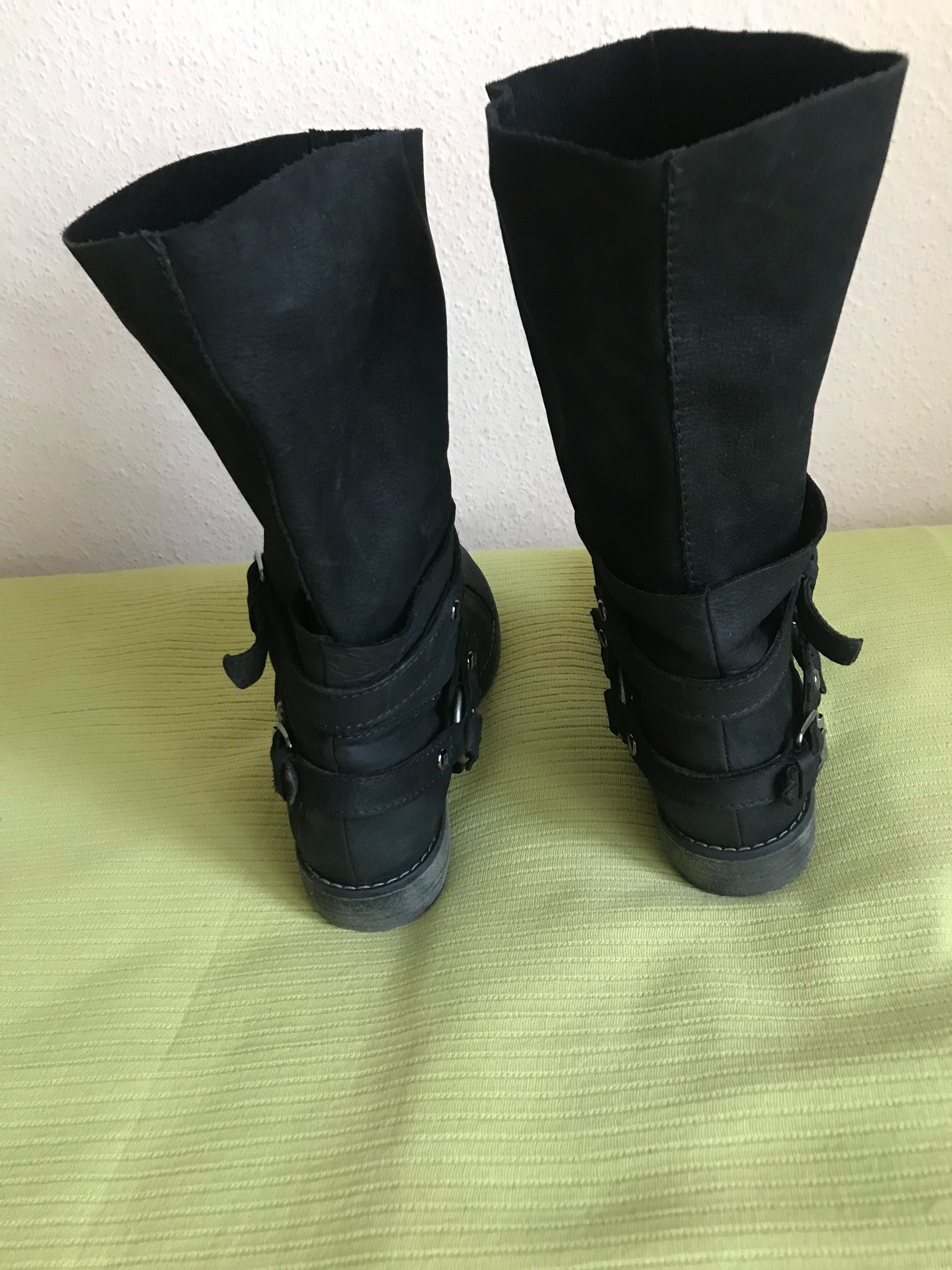 Buty-botki czarne ze skóry r.38 (24,5 cm)