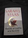 Livro Sarah j Maas | Cidade da Lua crescente [versao inglesa]