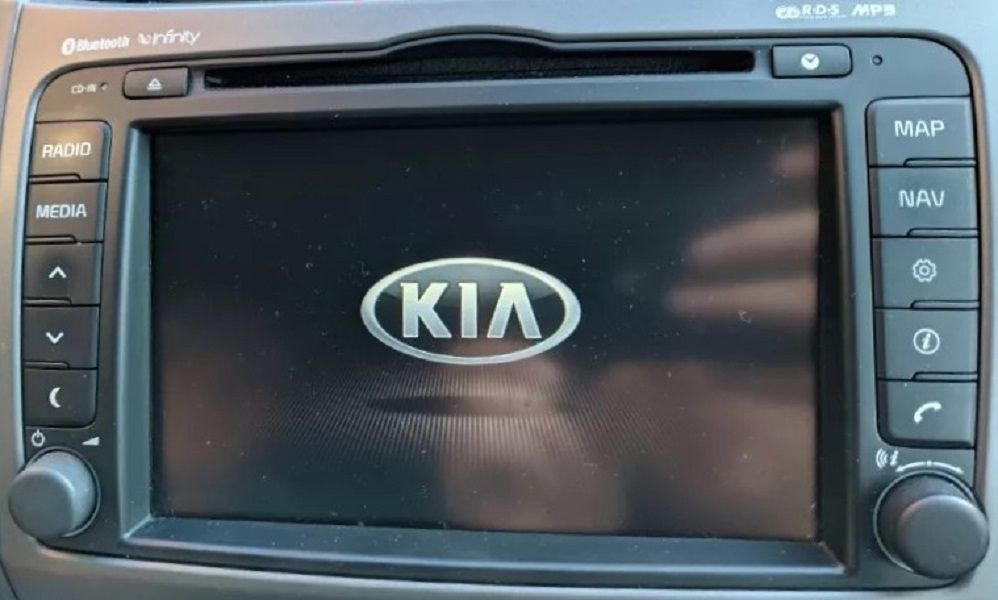 Kia Hyundai Mapy Europa 2025 Radary Polskie menu Android Auto CarPlay
