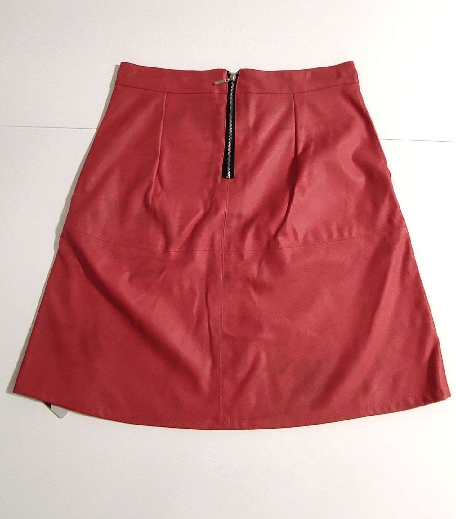 Mini spódnica damska kolor czerwony nowa z metką roz.36