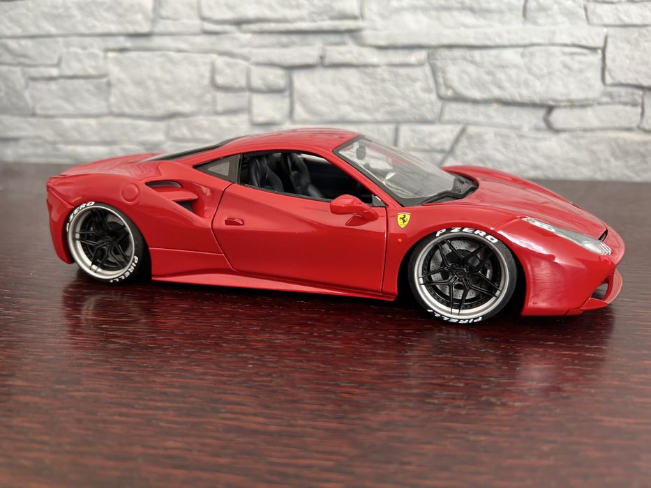 Ferrari 488 GTB 1:18 Bburago custom