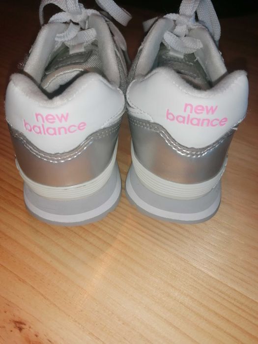 Sapatilhas New Balance Tam. 32