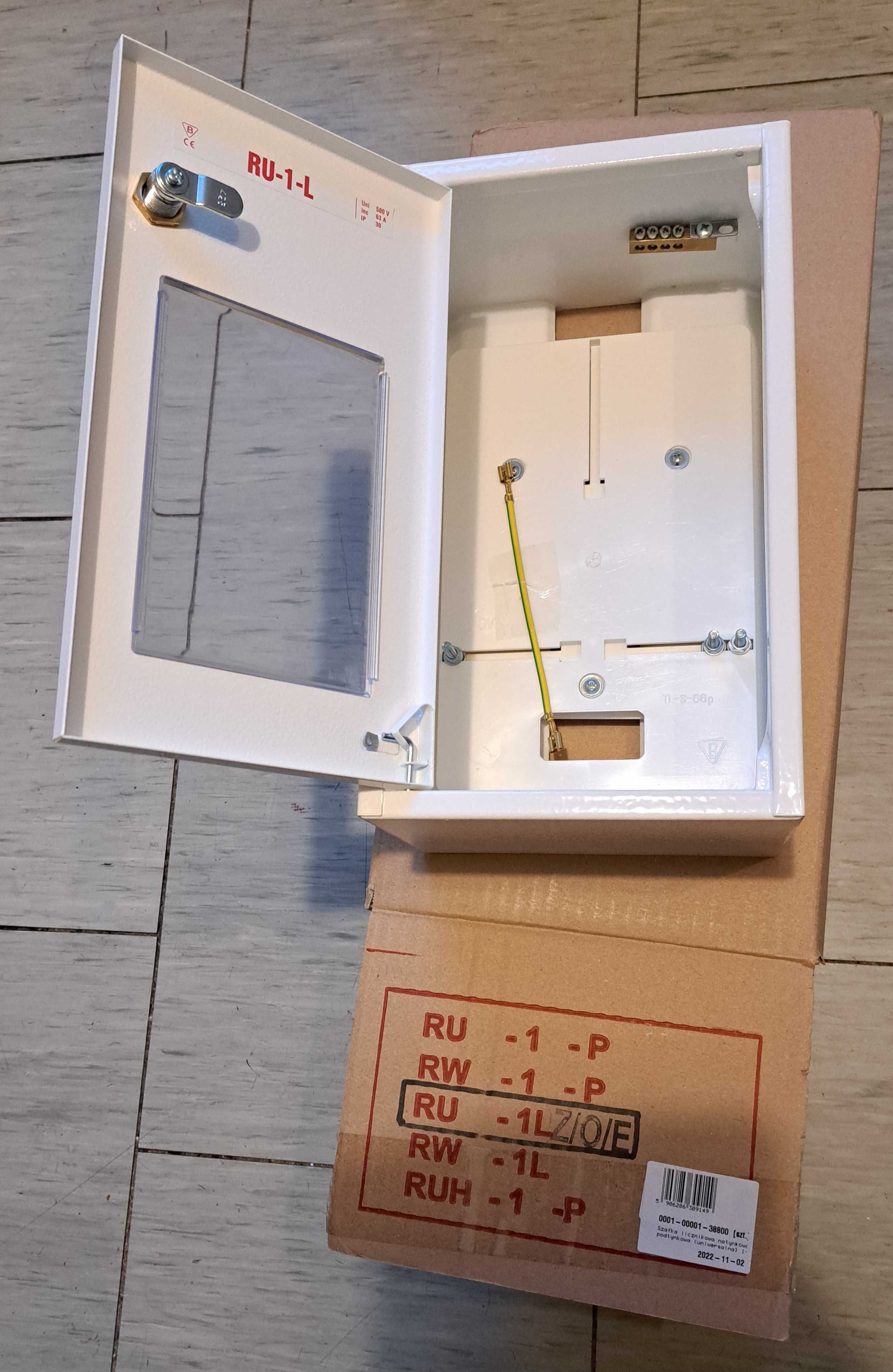 Szafka licznikowa uniwersalna RU-1-L Z/O/E