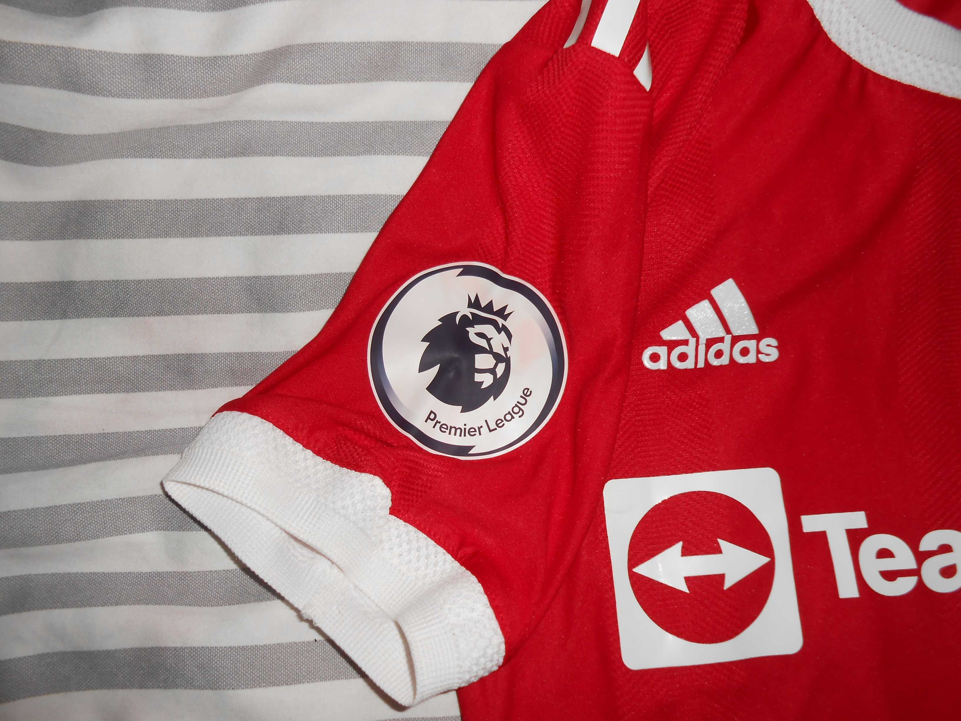 Nowa koszulka meczowa adidas Manchester United 2021-22 (S)