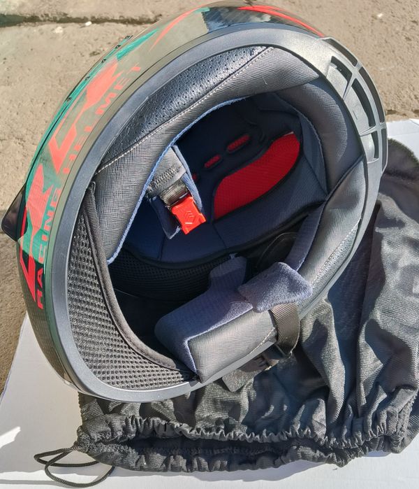 Продам мото шлем