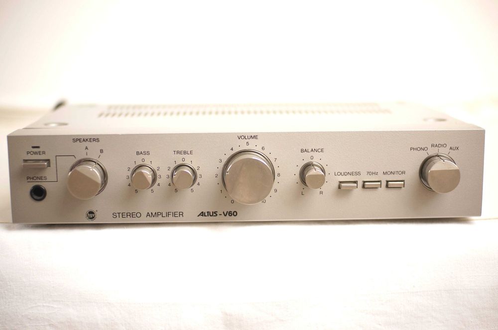 Wzmacniacz Altus V60 (Unitra PW-8010) - super stan