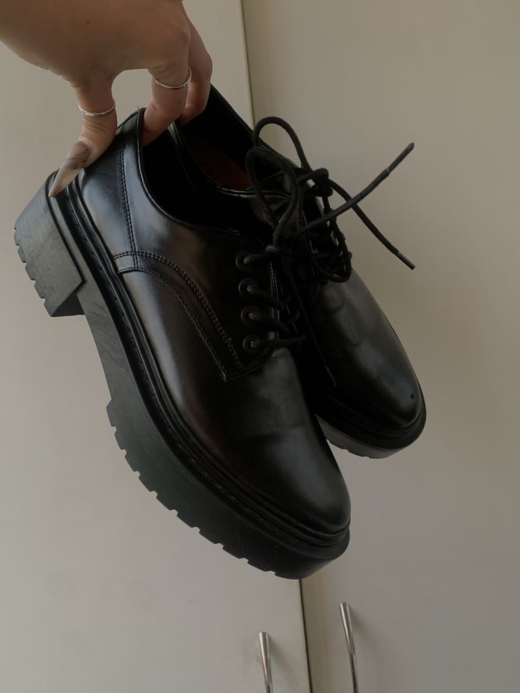 Лофери Zara