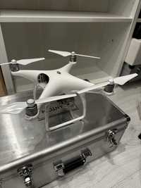 Dron Dji Phantom 4 jak nowy