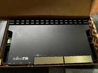Маршрутизатор (роутер) Mikrotik RB5009UG+S+IN