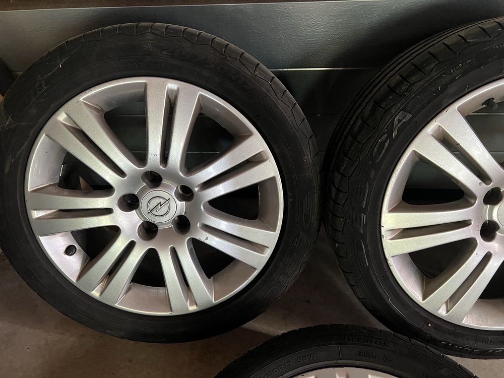 215/50 R17 letnie 22 rok+ felgi z czujnik. ciśn. z Vectry C plus opony