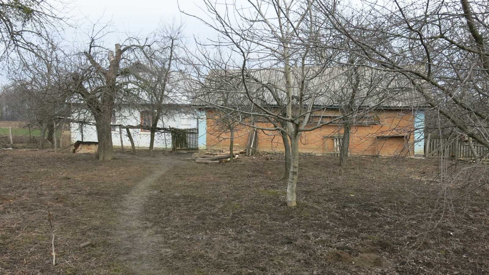 Продам Хату в селі Байраківка