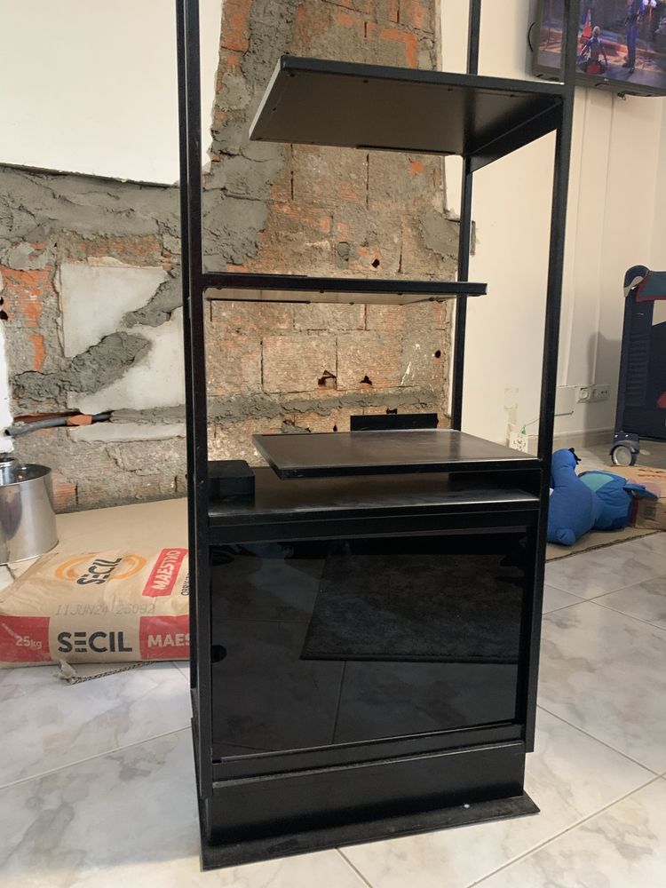 Movel prateleiras preto