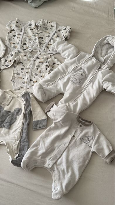 Набір речі у пологовий для новонародженого