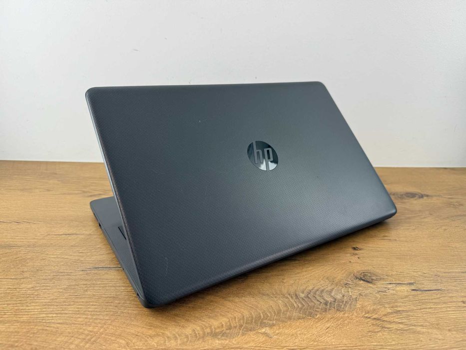 1406 HP 15cali, CORE i3-1005G1, 8x 3.40GHz, SSD M2 -500GB, Win 11, 8GB